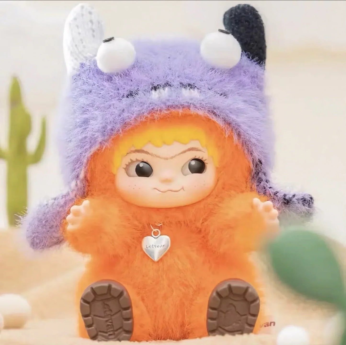 #123 WAKUKU Fuzzy Trendy Fun Party series blind box&わクク一代
